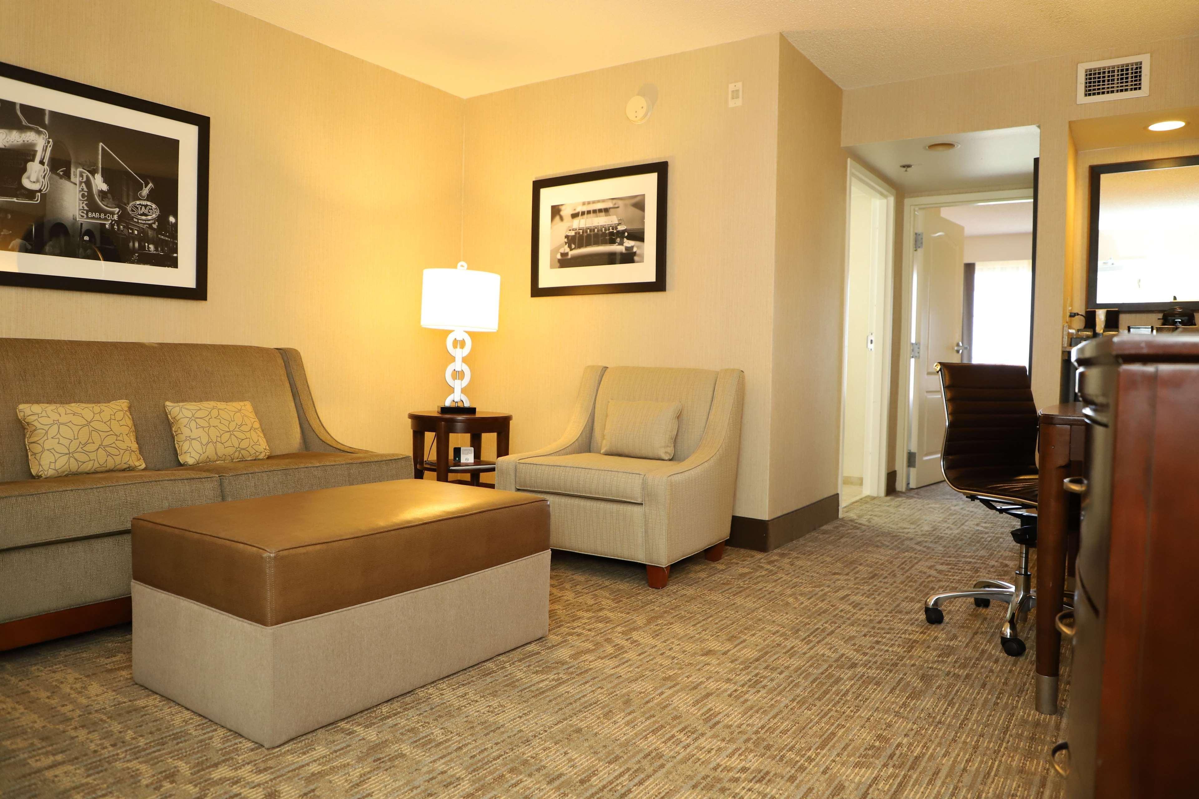 Embassy Suites Nashville - At Vanderbilt Zewnętrze zdjęcie